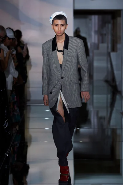 Look 6